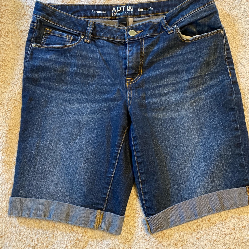 Apt. 9 Essentials Blue Denim Shorts